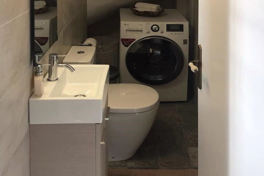 Photo of Bathroom in Diasella