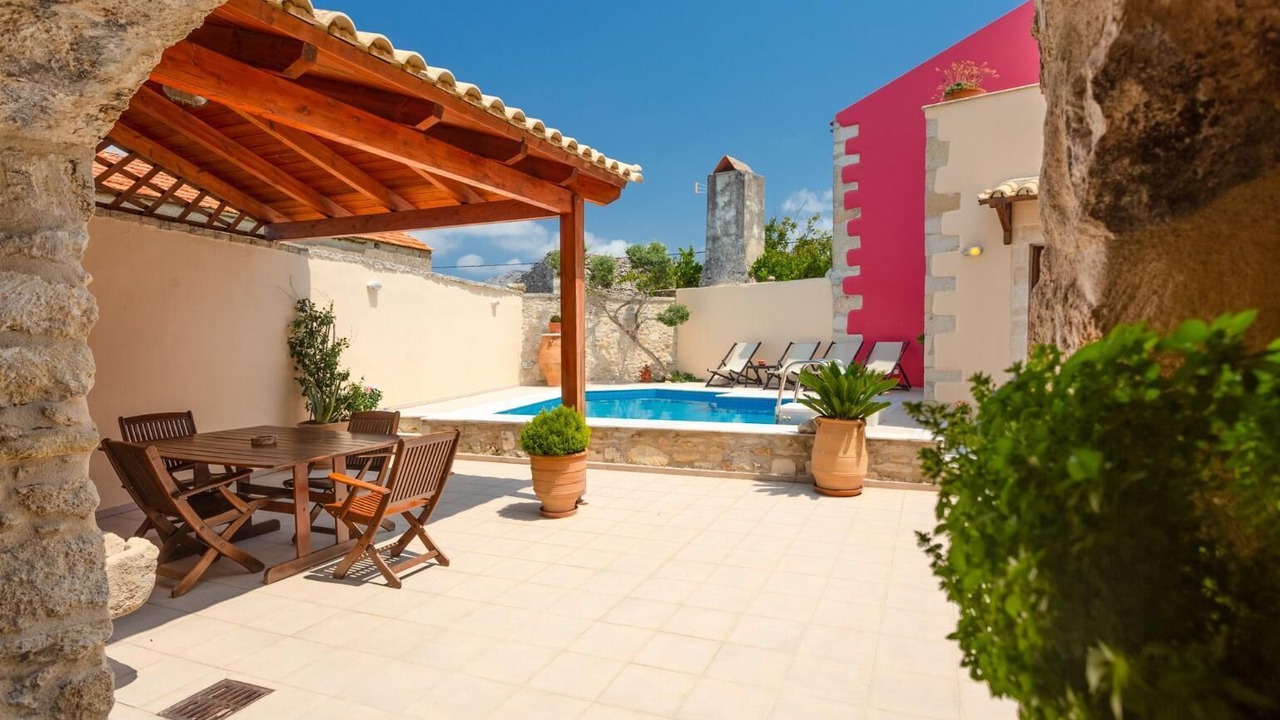 Photo of Outdoor in Monopari