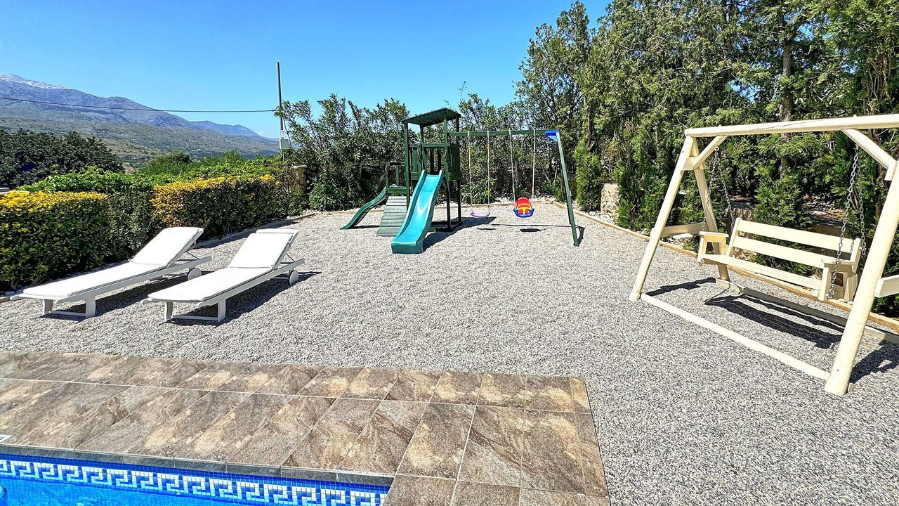 Photo of Outdoor in Embrosneros