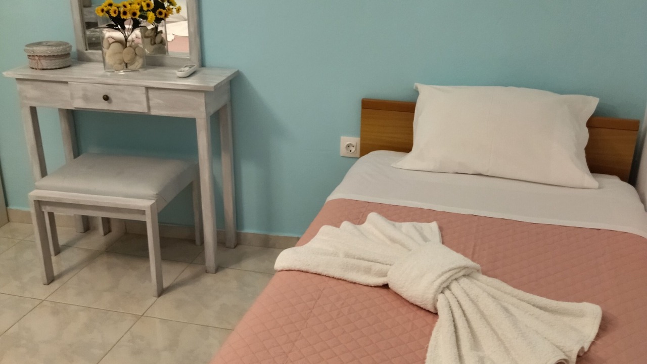 Photo of Bedroom in Melikia