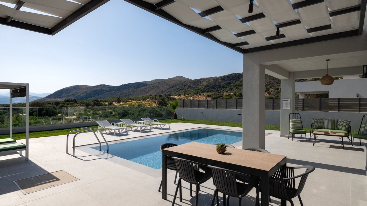 Photo of Outdoor in Lampini