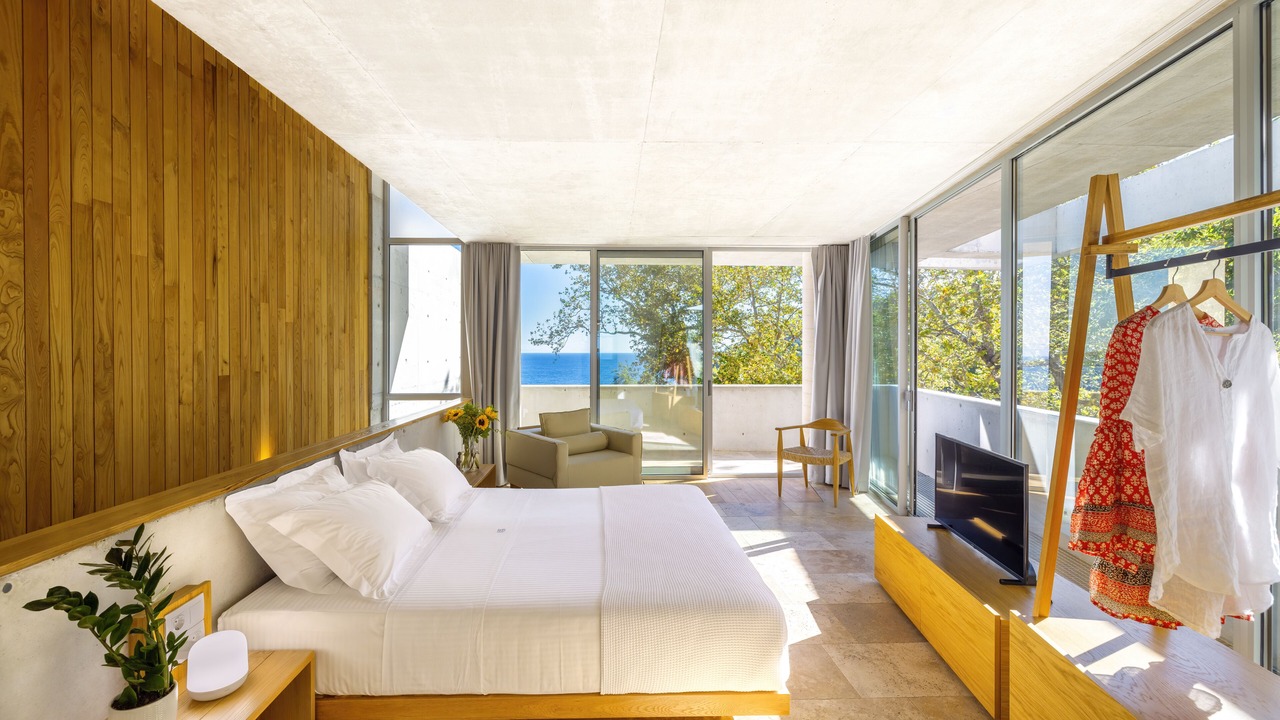 Photo of Bedroom in Golden Beach