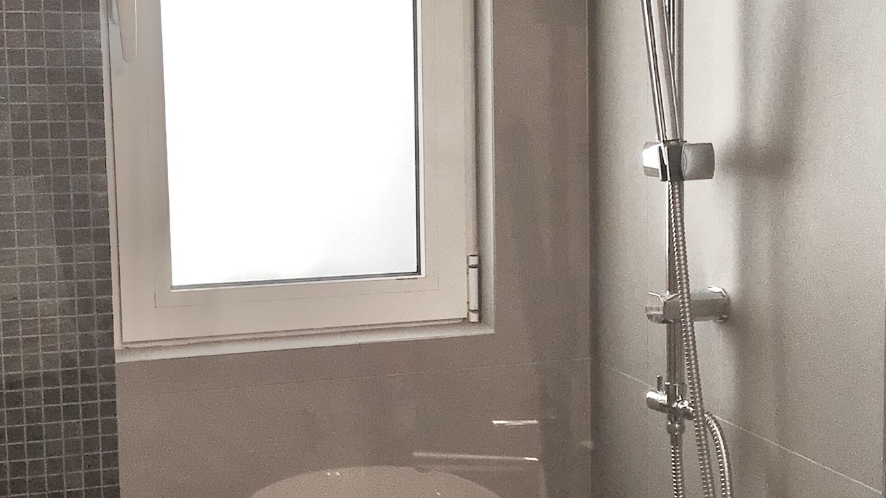 Photo of Bathroom in Saronikos