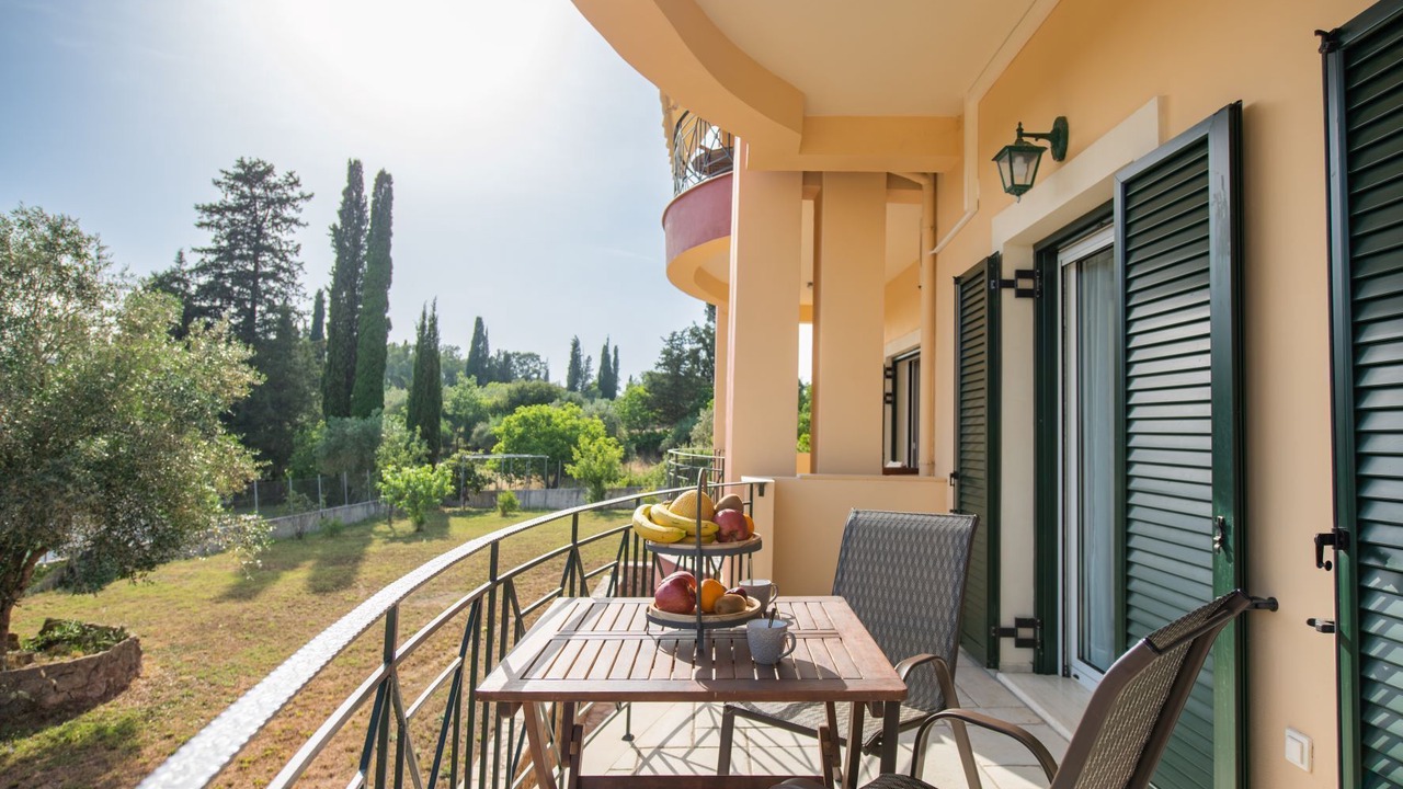 Photo of Outdoor in Afra