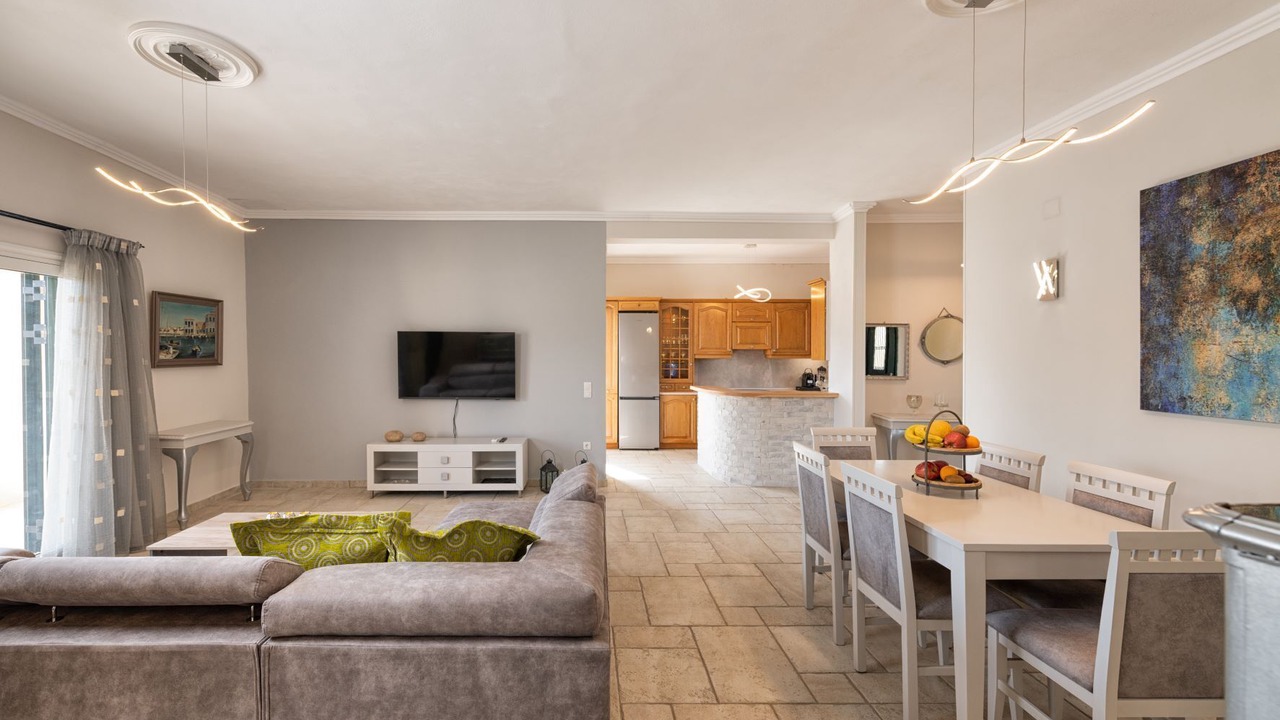 Photo of Livingroom in Afra