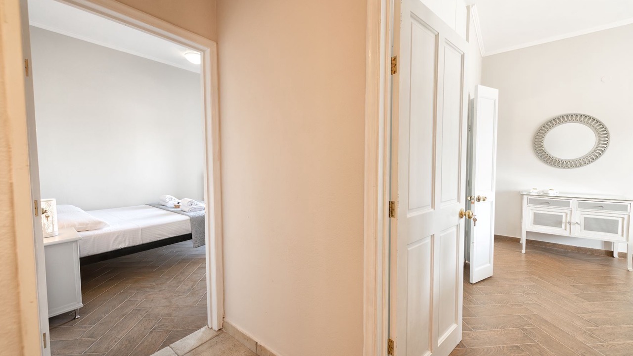 Photo of Bedroom in Afra