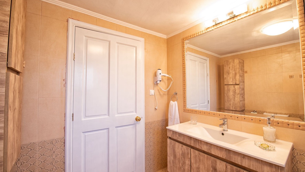 Photo of Bathroom in Afra