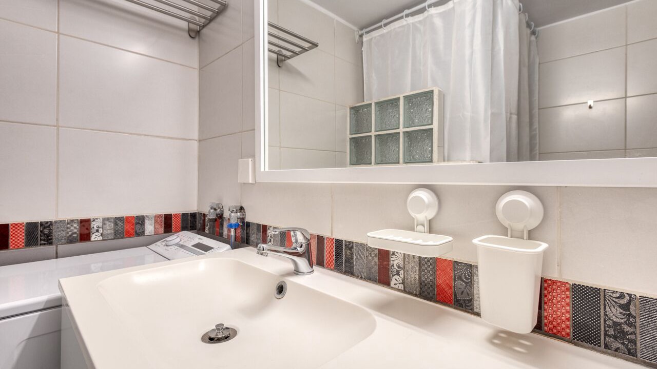Photo of Bathroom in Anafiotika