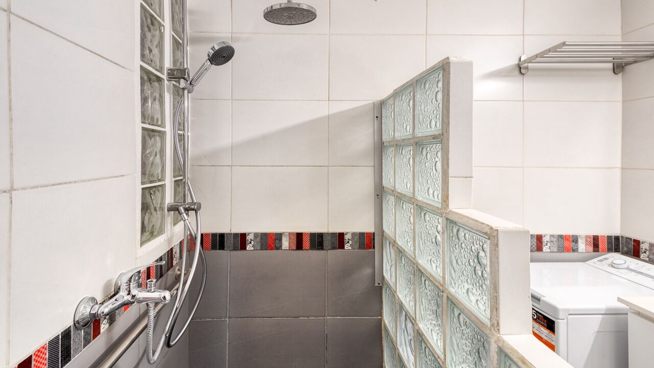Photo of Bathroom in Anafiotika