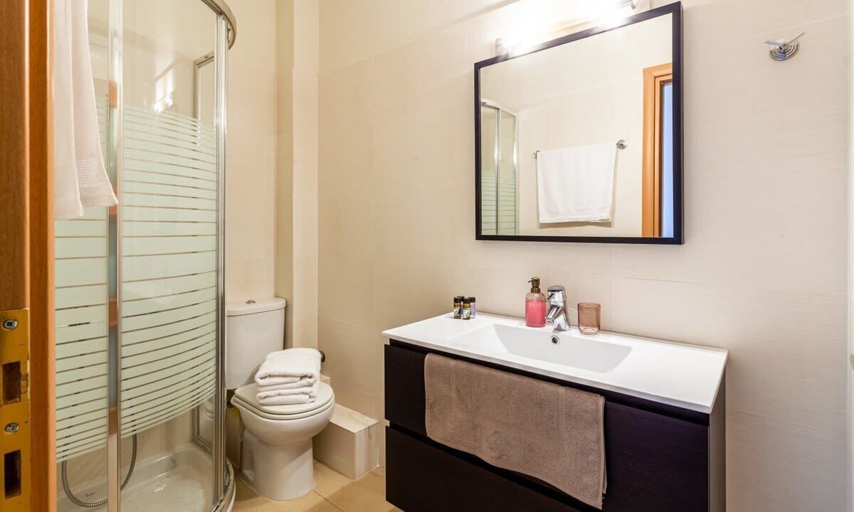Photo of Bathroom in Diasella