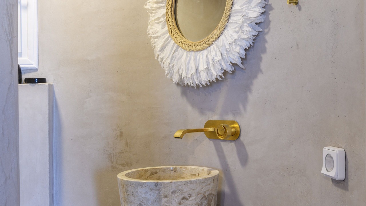Photo of Bathroom in Elia
