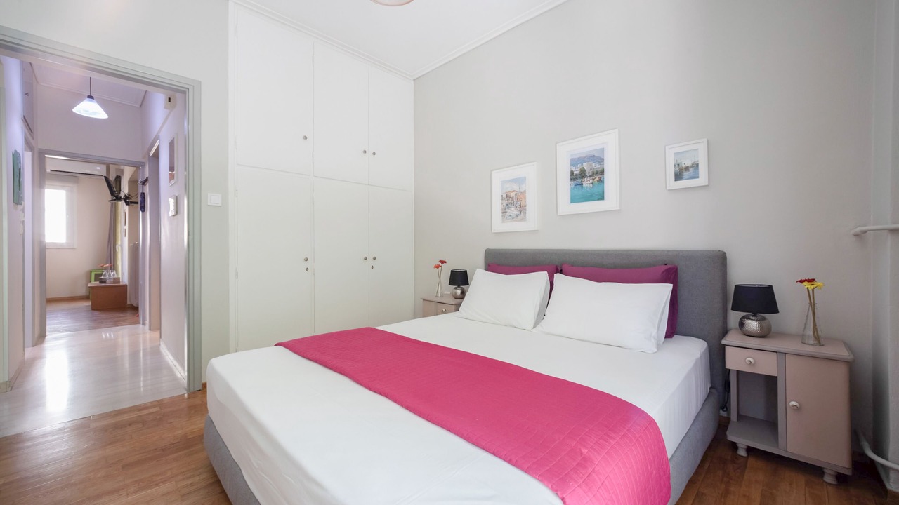 Photo of Bedroom in Neos Kosmos