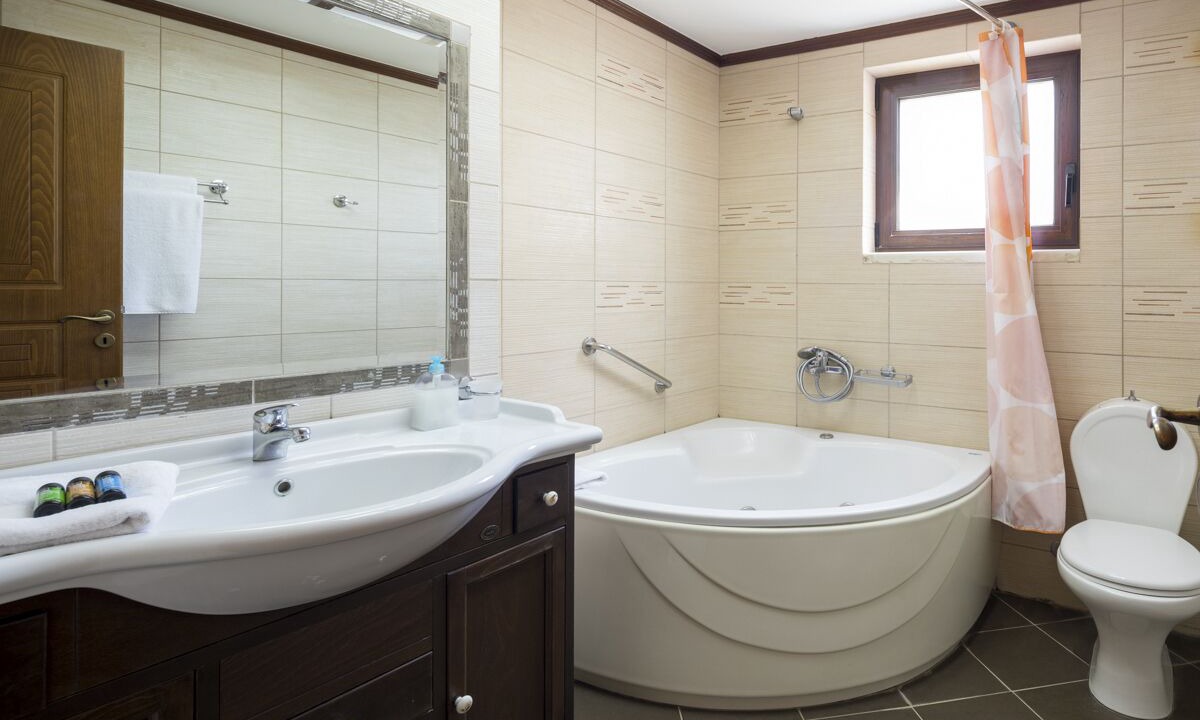 Photo of Bathroom in Kolymbari