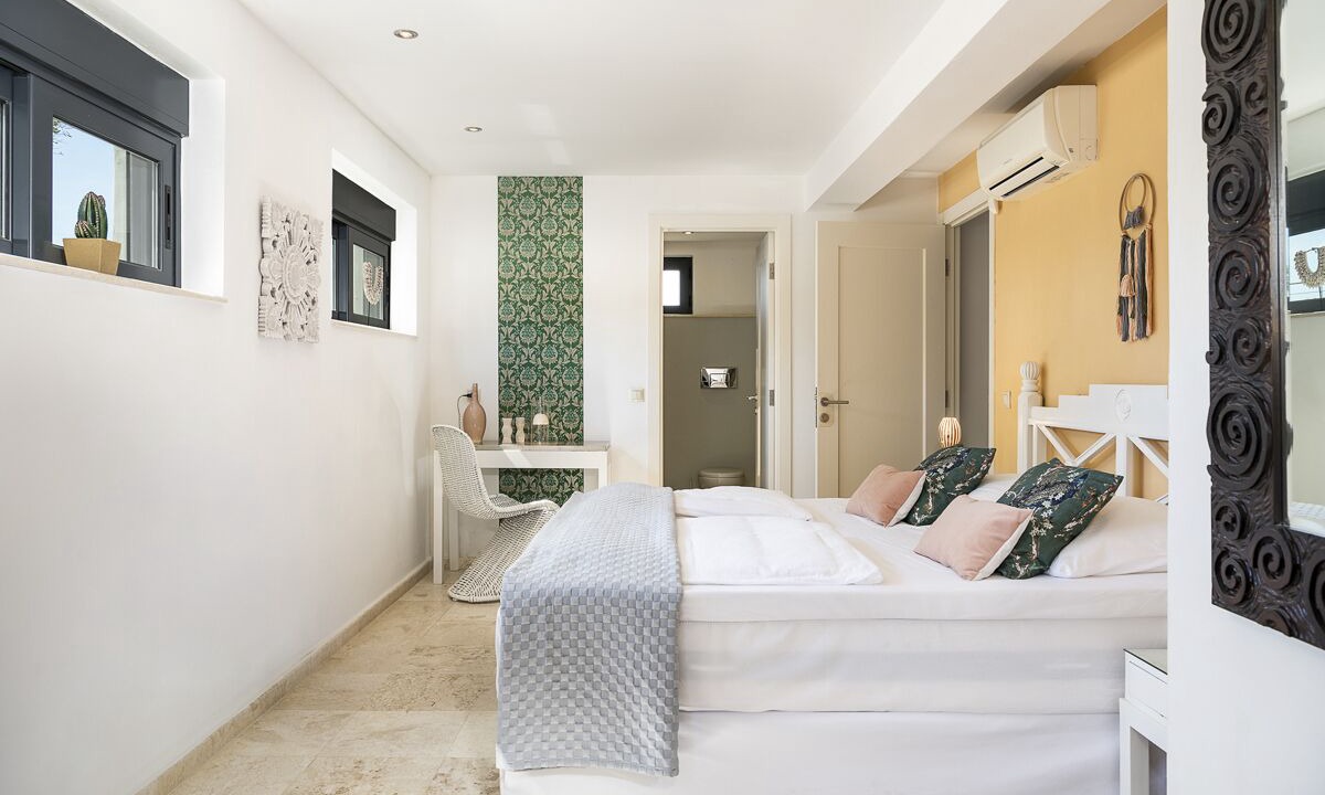 Photo of Bedroom in Tersanas