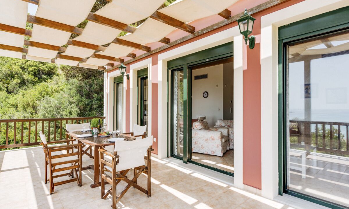Photo of Patio Balcony in Pelekas