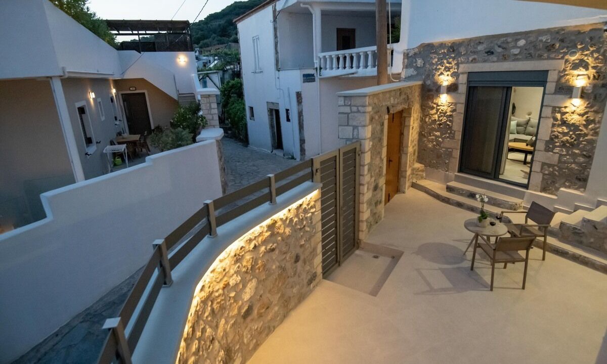 Photo of Outdoor in Spilion