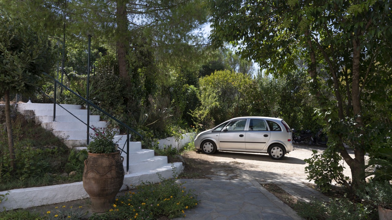 Photo of Outdoor in Kato Korakiana