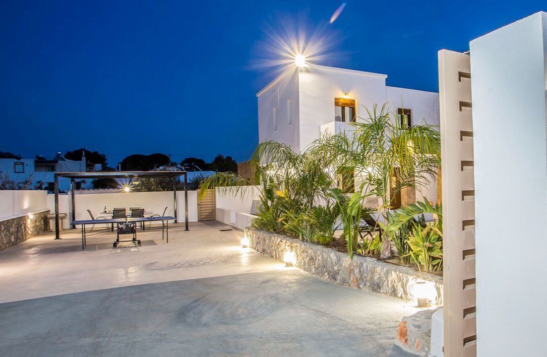 Photo of Others in Pefkos