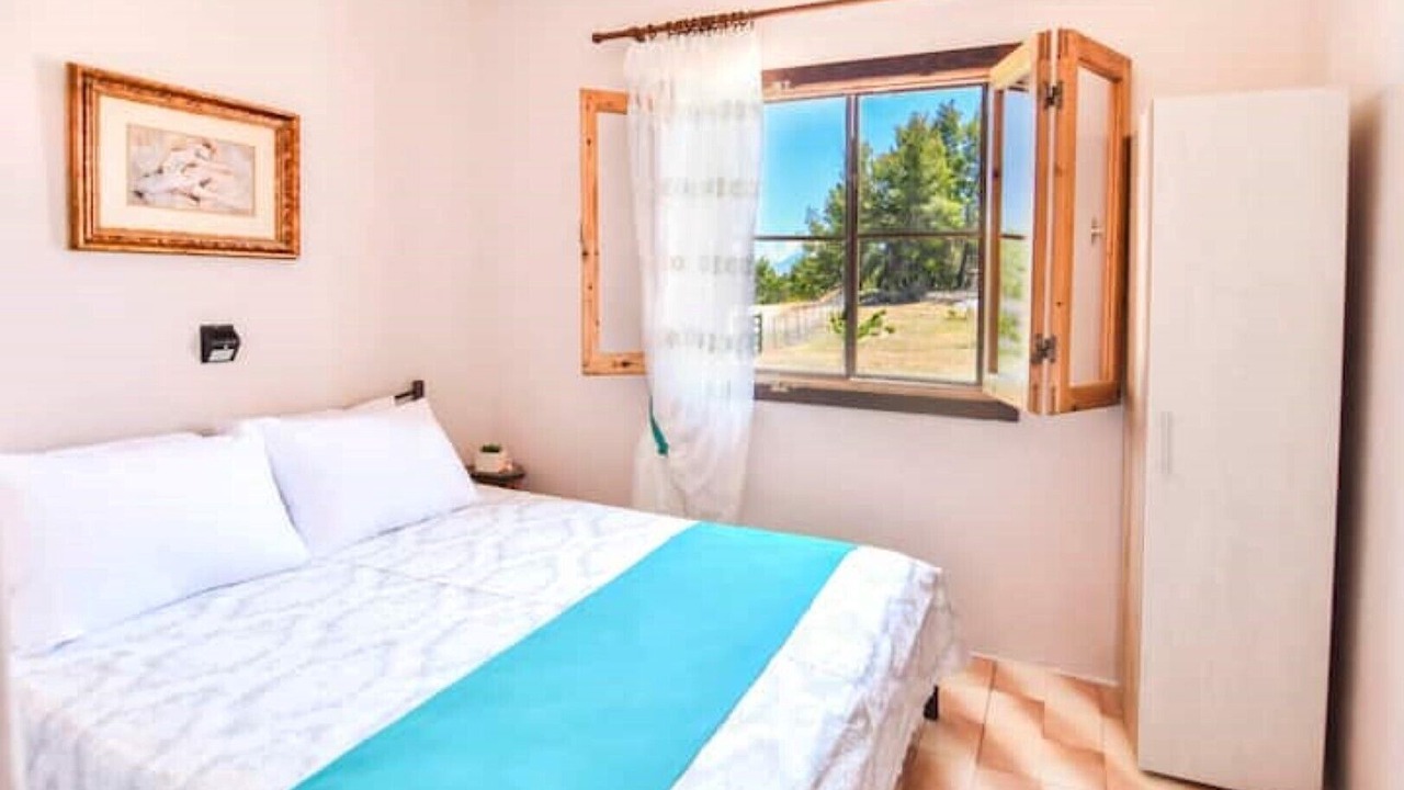 Photo of Bedroom in Sithonia