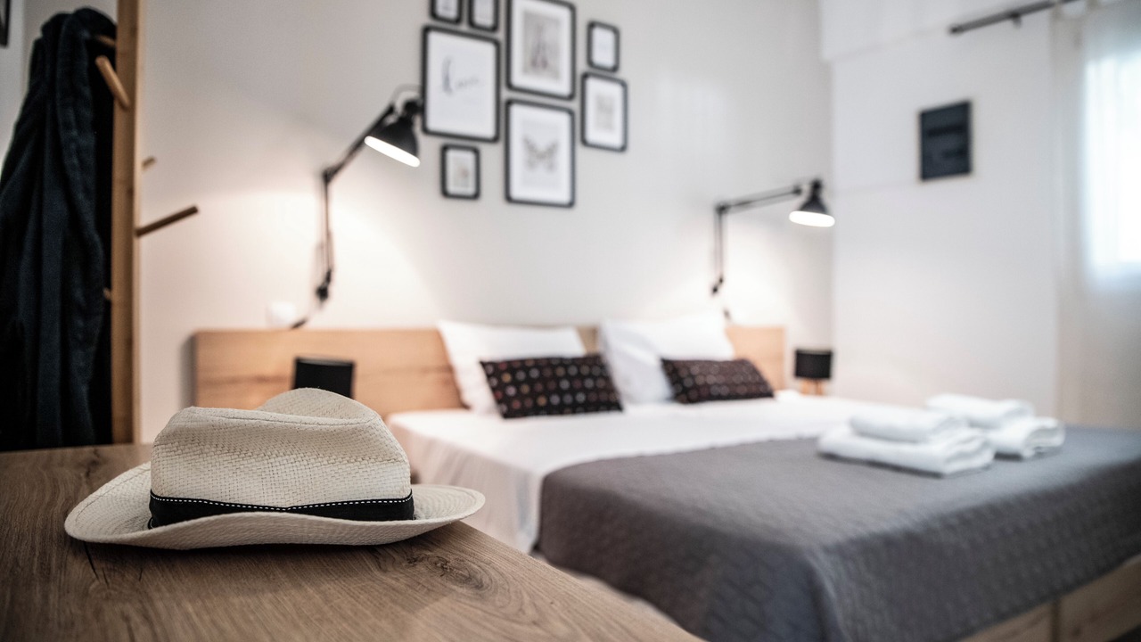 Photo of Bedroom in Matala