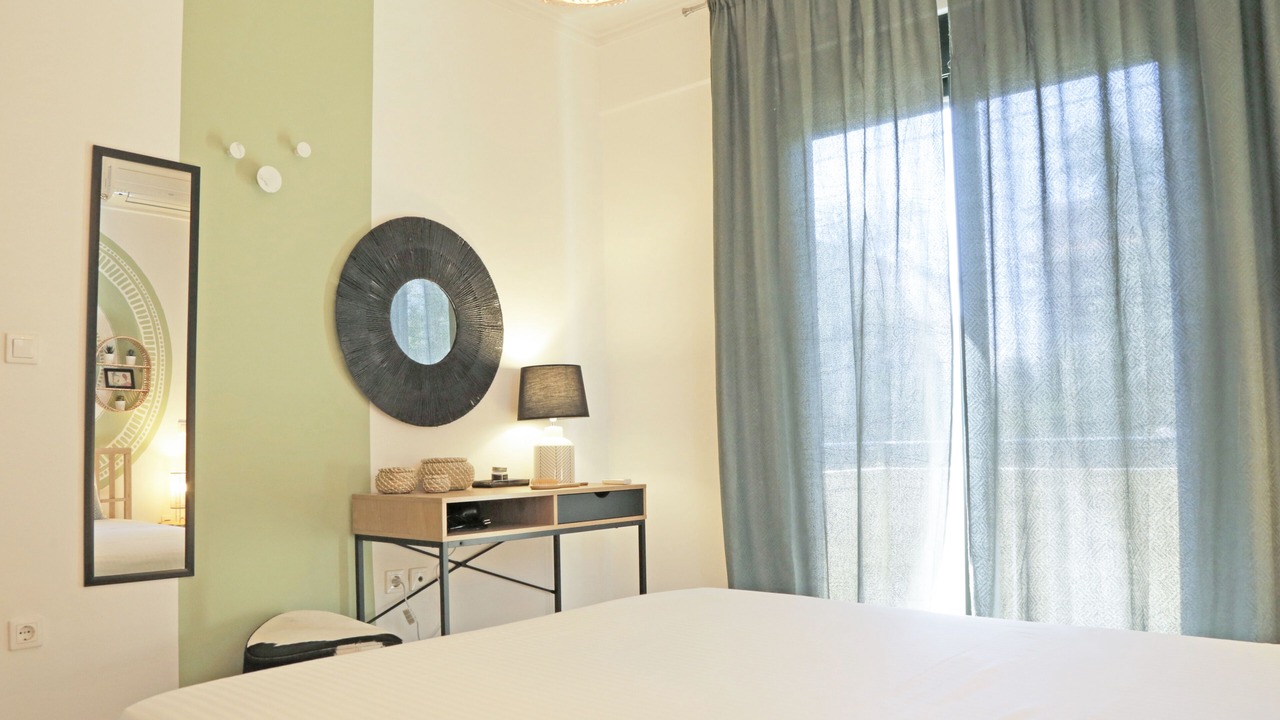 Photo of Bedroom in Aigio