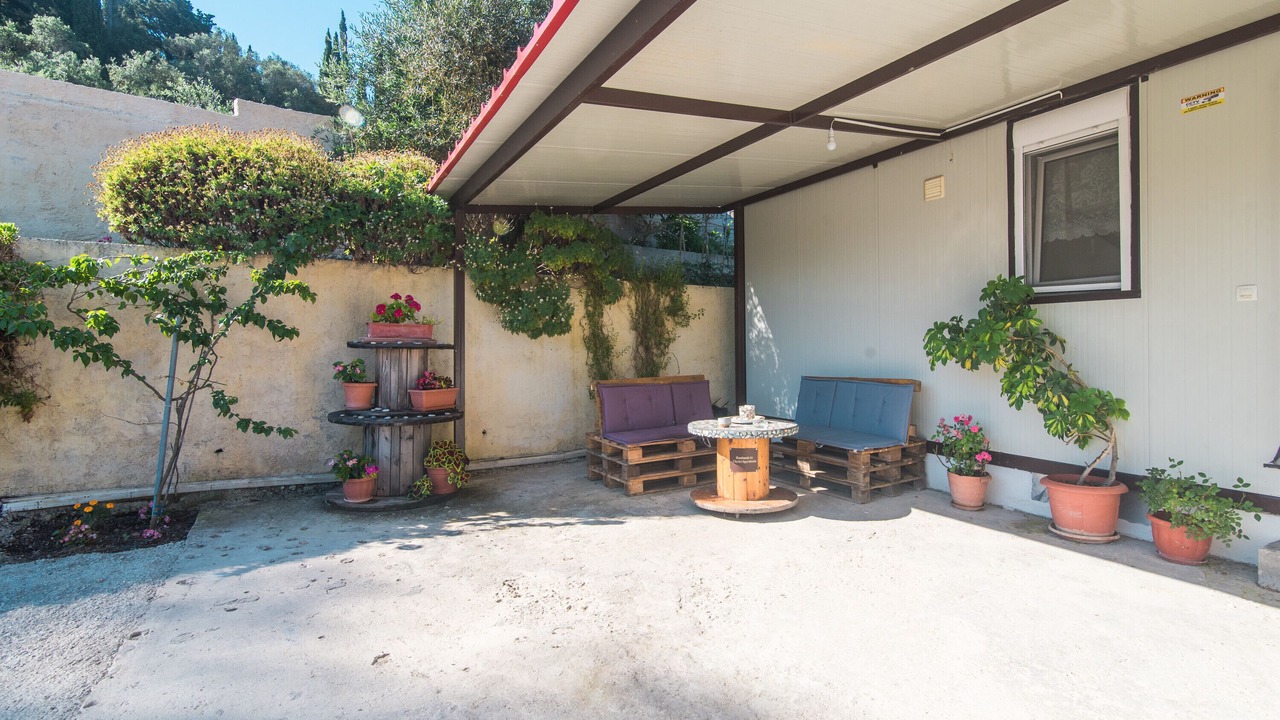 Photo of Patio Balcony in Sinarades