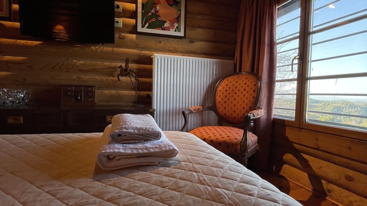 Photo of Bedroom in Oropos