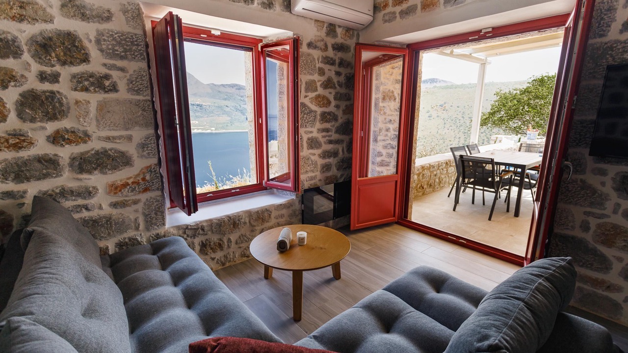 Photo of Livingroom in Limeni