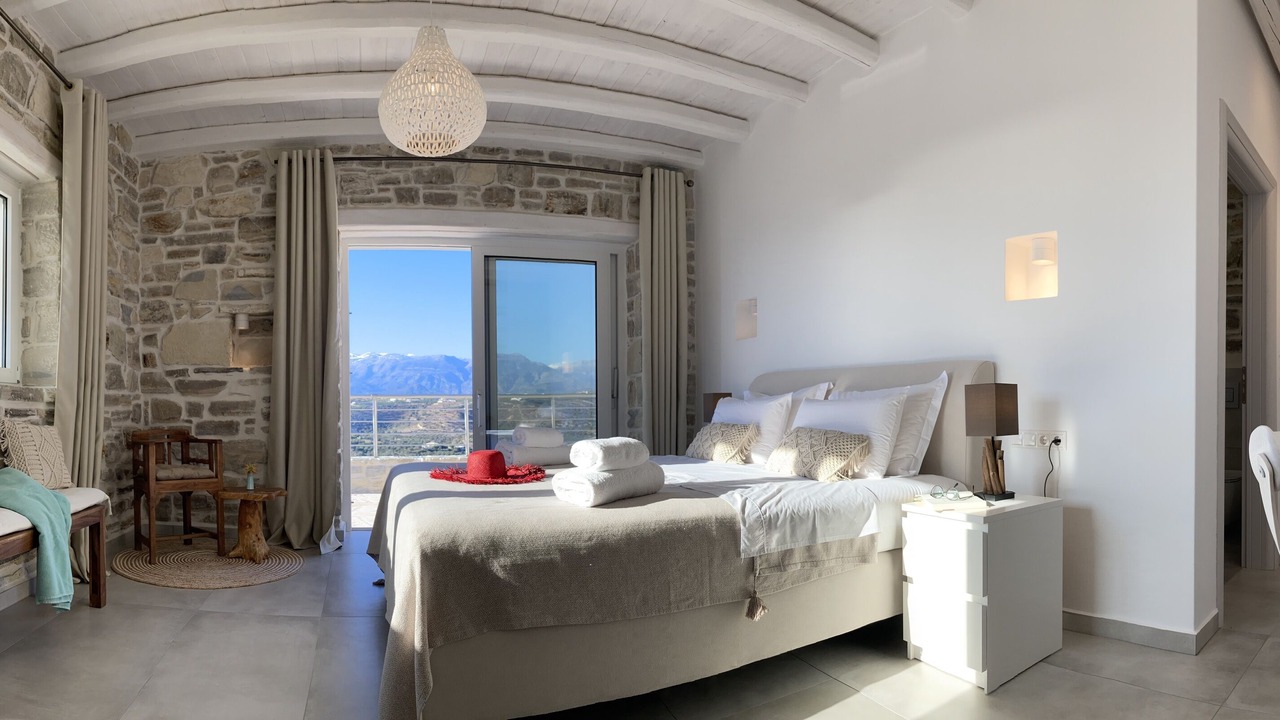 Photo of Bedroom in Pitsidia