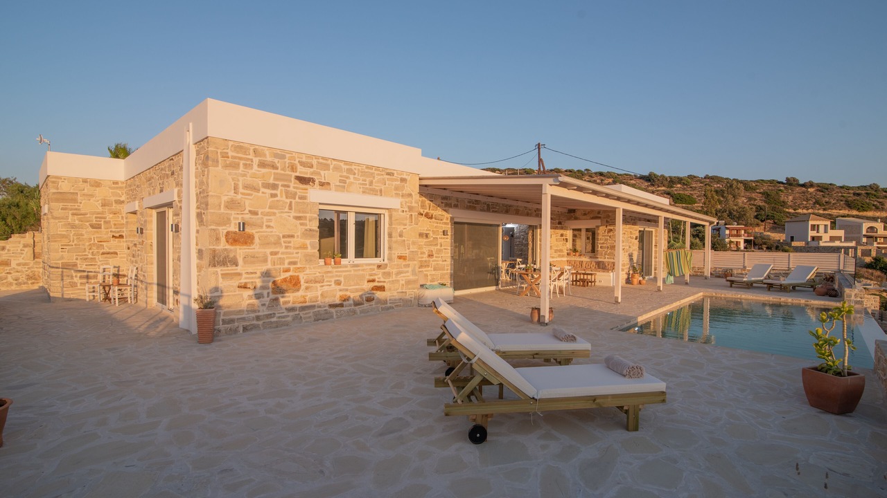 Photo of Patio Balcony in Pitsidia
