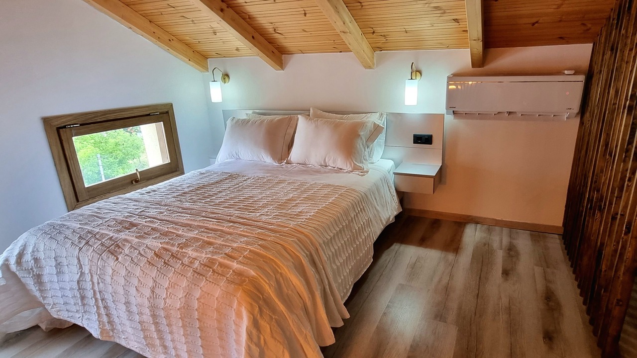 Photo of Bedroom in Skiathos Town