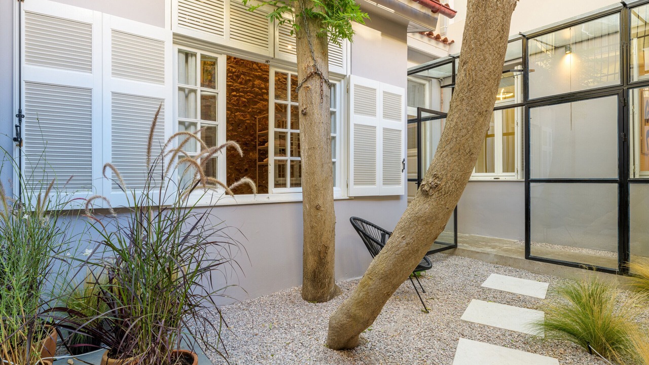 Photo of Outdoor in Plaka