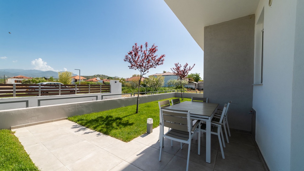 Photo of Patio Balcony in Paralia Ofryniou