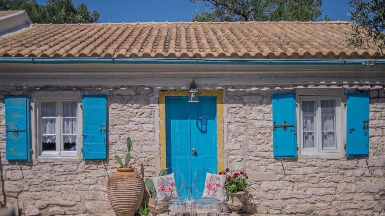 Photo of Outdoor in Longos