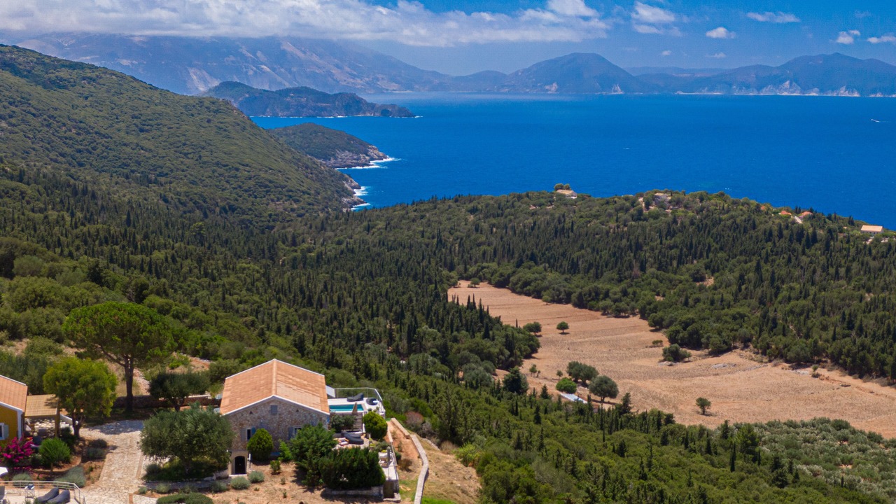 Photo of Outdoor in Tzamarelata