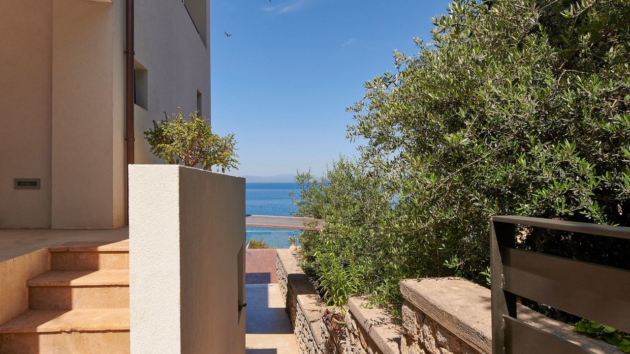 Photo of Outdoor in Kitries