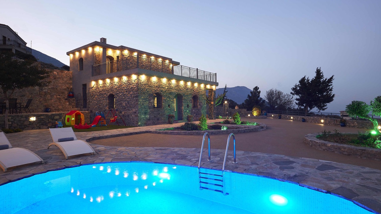Photo of Outdoor in Krouson