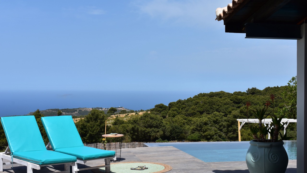 Photo of Outdoor in Agios Leon