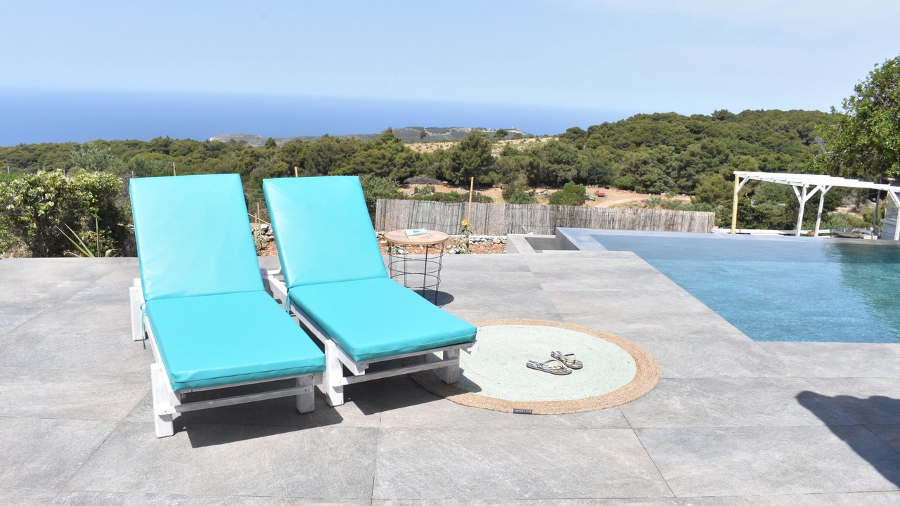 Photo of Outdoor in Agios Leon