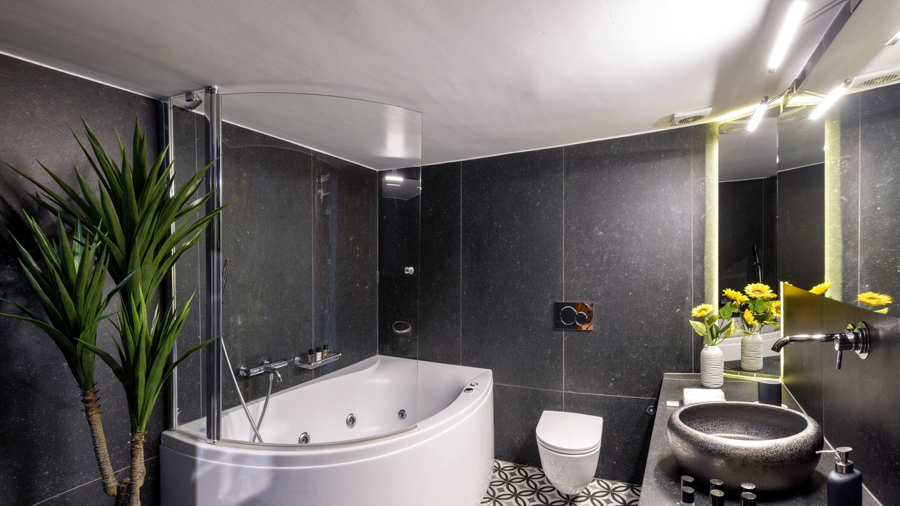 Photo of Bathroom in Thissio