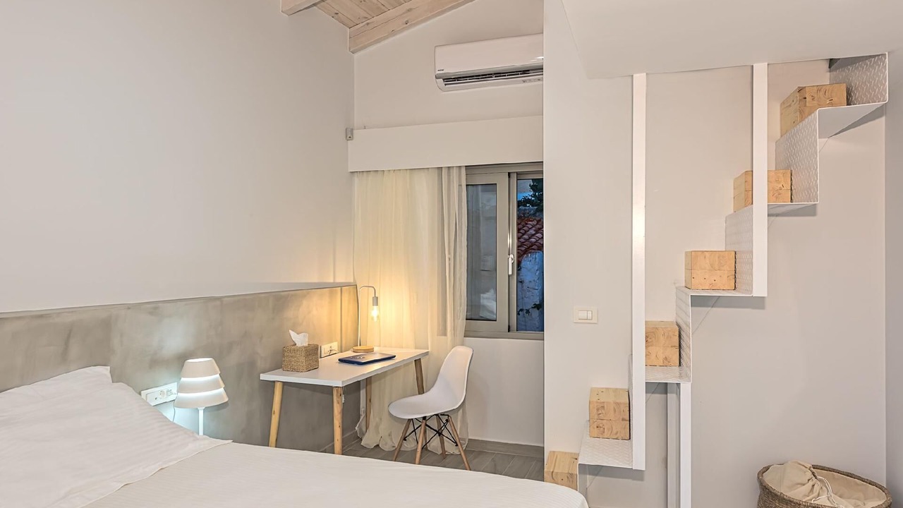 Photo of Bedroom in Platanias Town