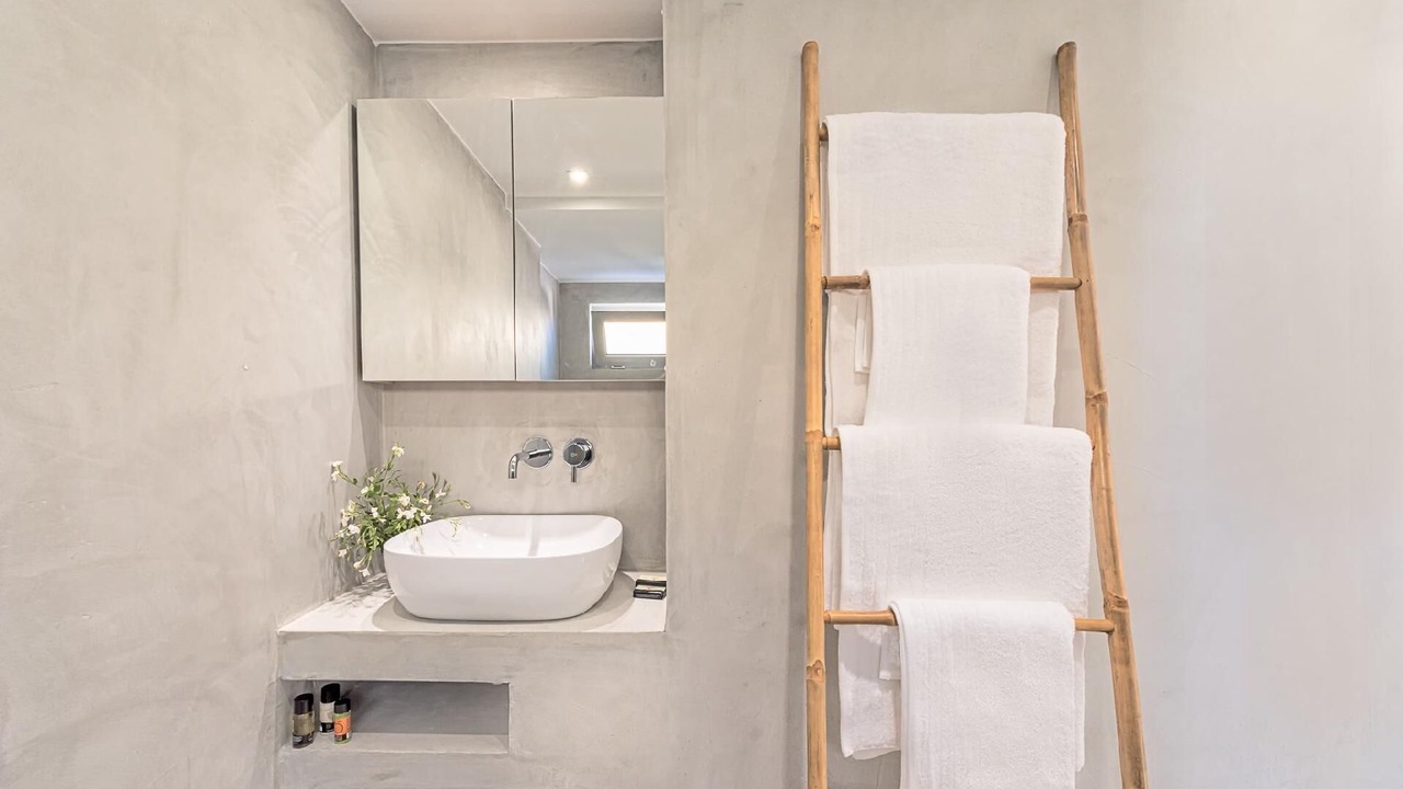 Photo of Bathroom in Platanias Town