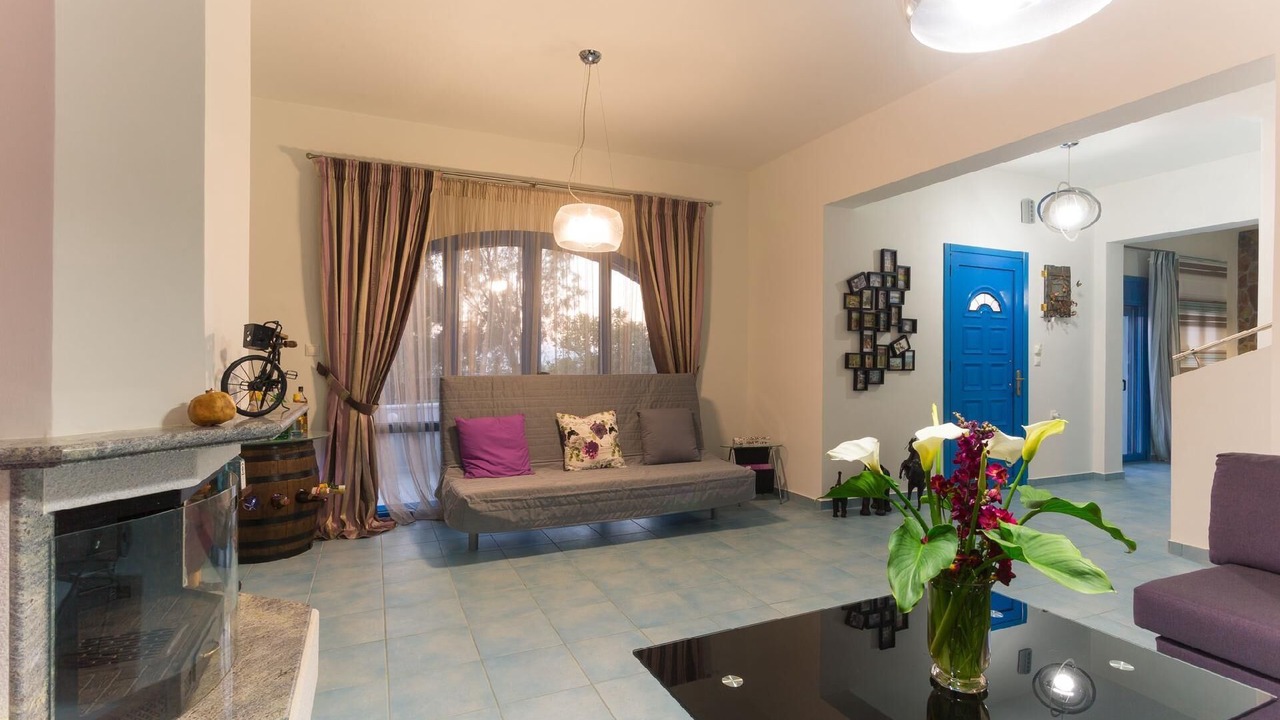 Photo of Livingroom in Pefkos