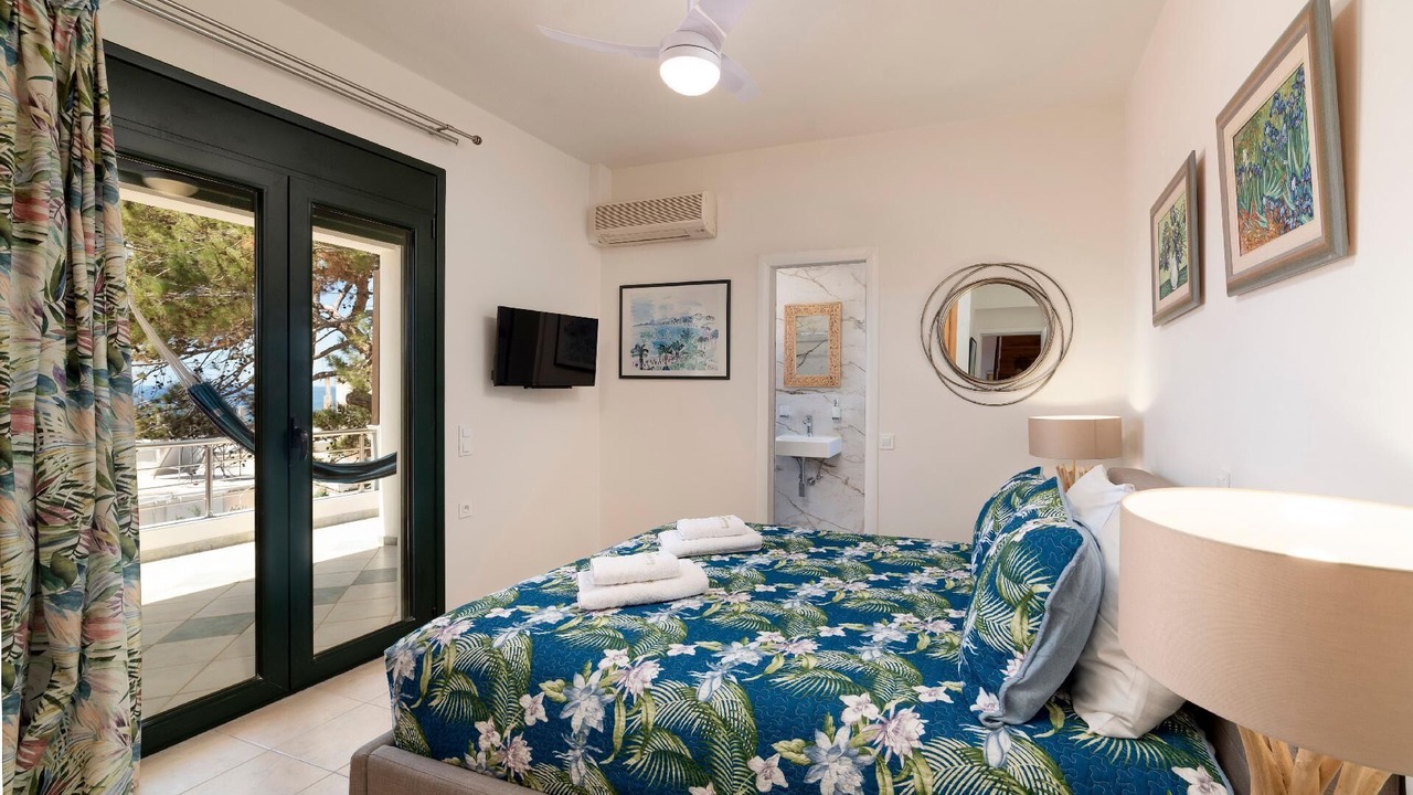 Photo of Bedroom in Koutsouras