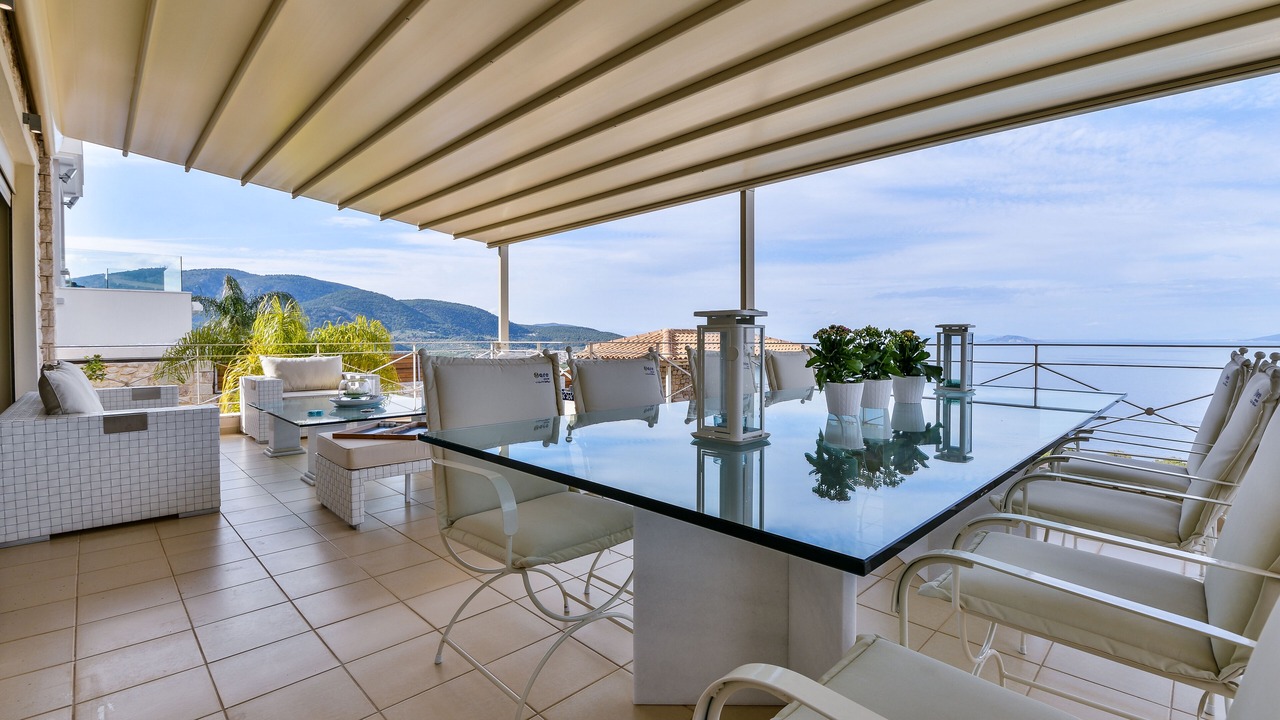 Photo of Outdoor in Melissopetra