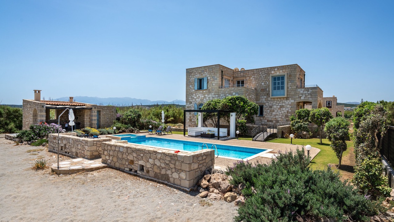 Photo of Outdoor in Rapaniana