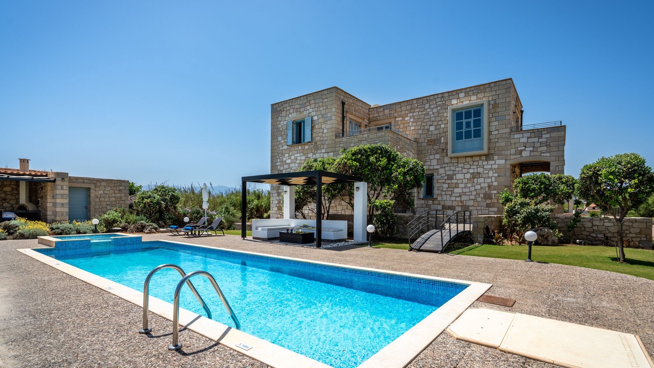 Photo of Outdoor in Rapaniana