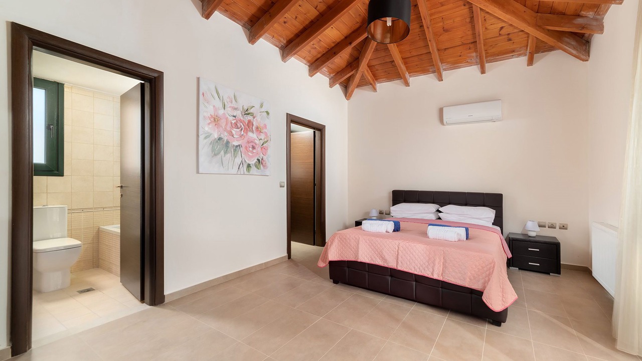Photo of Bedroom in Archangelos