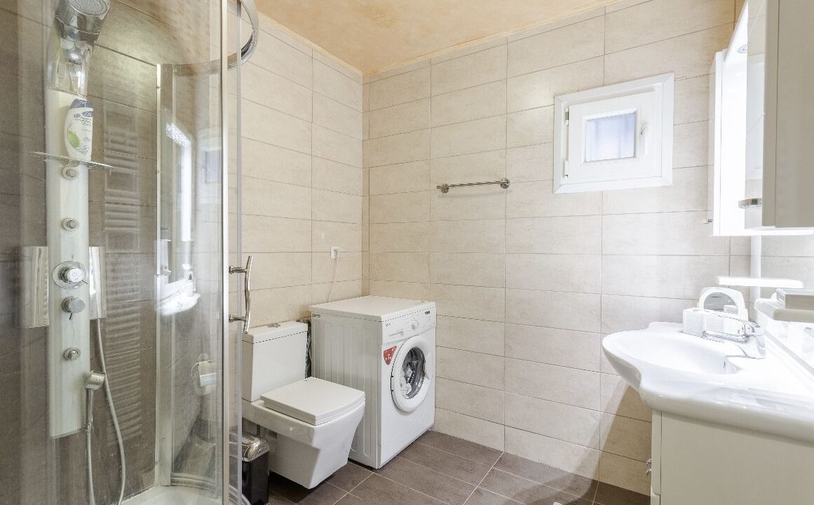 Photo of Bathroom in Nea Makri