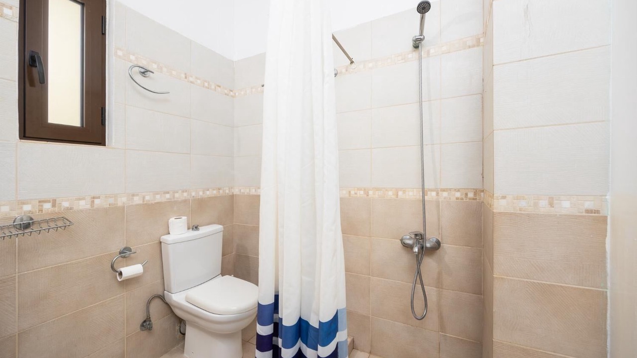 Photo of Bathroom in Kefalas